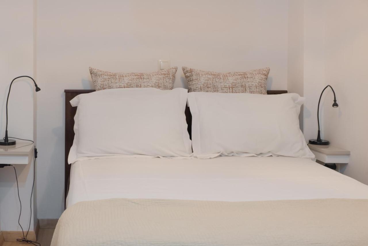 Amazing Apartment 2 Min To Acropolis أثينا المظهر الخارجي الصورة