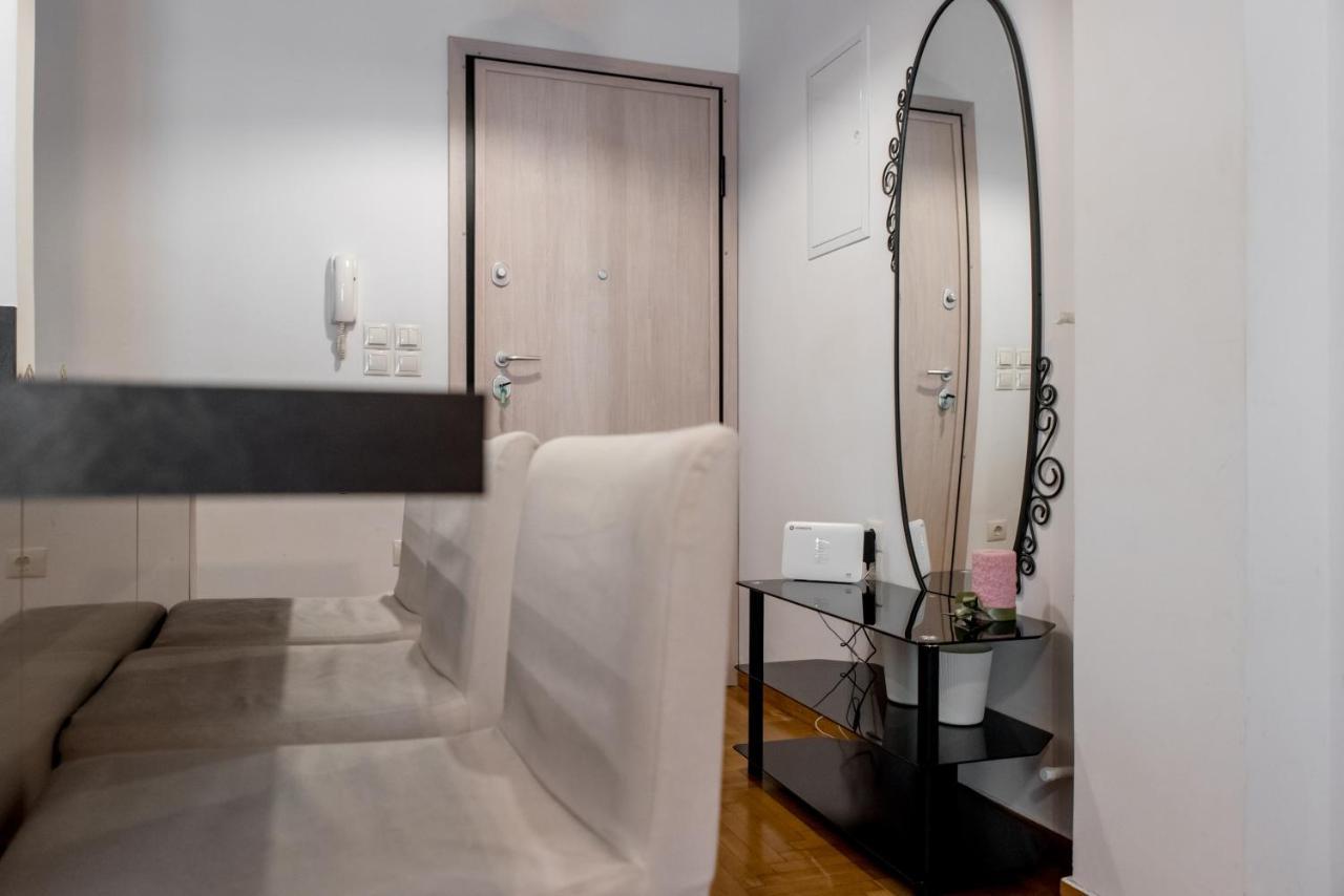 Amazing Apartment 2 Min To Acropolis أثينا المظهر الخارجي الصورة